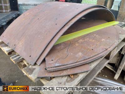 Компании из Белгородской области произведена отгрузка брони HARDOX 400 для установки на бетоносмеситель EUROMIX 600.750, входящий в состав мобильного бетонного завода EUROMIX CROCUS 15/750.
